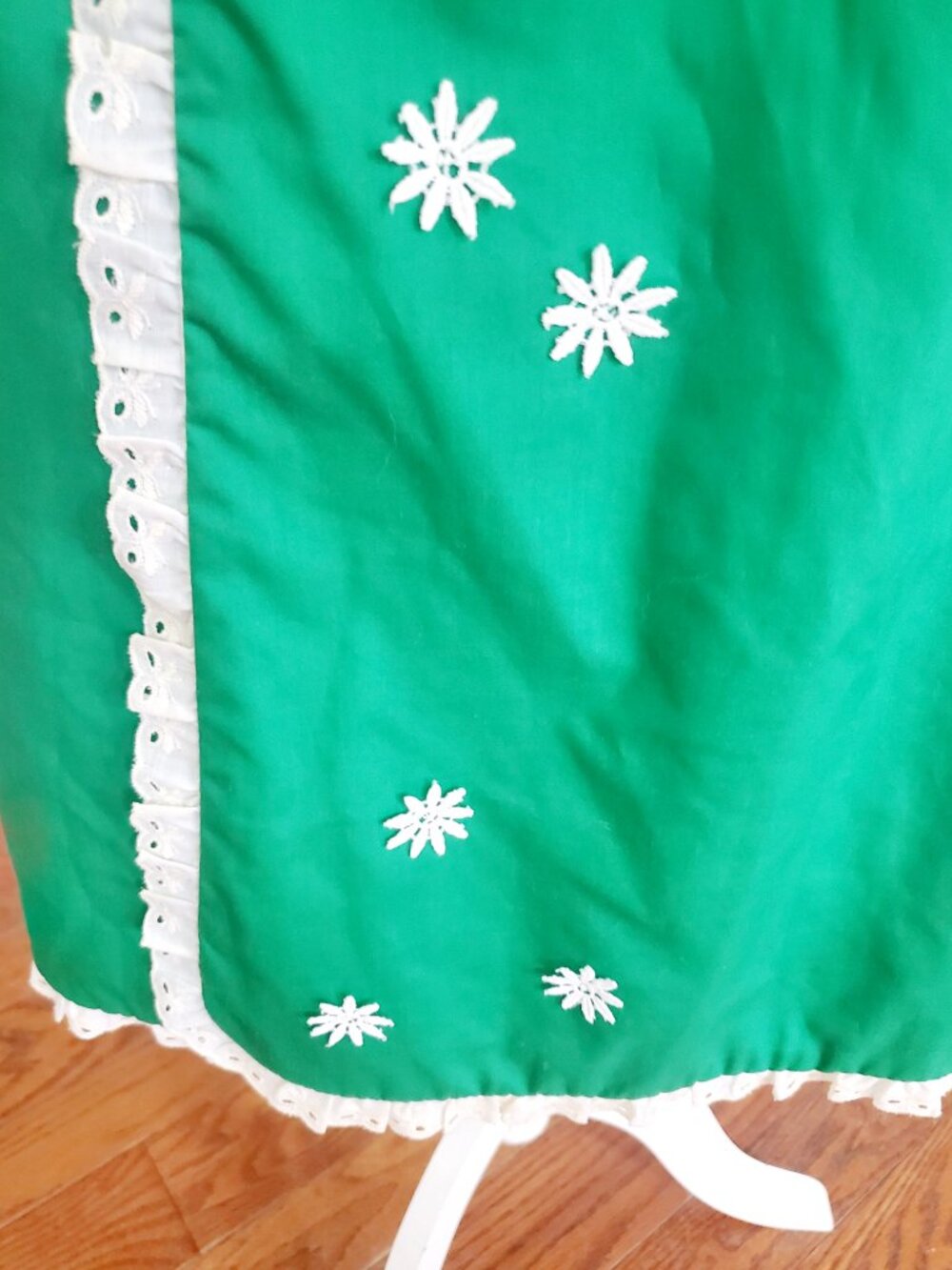 Vintage Reversible Cottagecore Wrap Skirt Green Floral Eyelet Prairie Midi Skirt - Picture 12 of 16